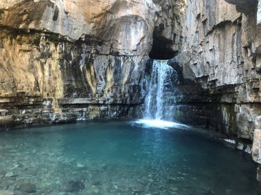 Durango, Colorado, ABD 'deki Şelale Kanyonu manzarası