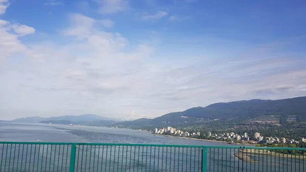 Ванкувер Skyline Моста — стоковое фото