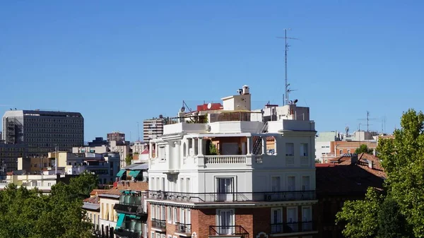 Madrid España Septiembre 2020 Ático Blanco Original Con Una Gran —  Fotos de Stock