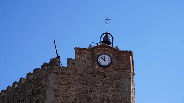 Reloj Alarma Las Paredes Buitrago Lozoya Comunidad Madrid España — Foto de Stock