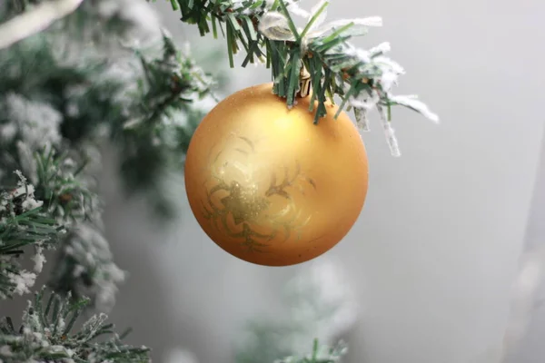 Fundo Decorações Natal Árvore Com Luz Natural Decorações Natal Conepto — Fotografia de Stock
