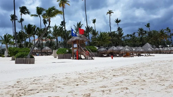 Playa Punta Cana República Dominicana Agosto 2019 Puesto Salvavidas Playa — Foto de Stock