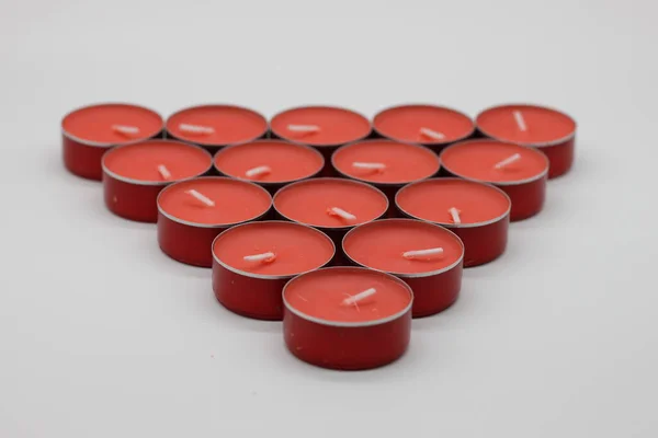 Πολλά Κόκκινα Αρωματικά Κεριά Και Αρώματα Μούρων — Φωτογραφία Αρχείου