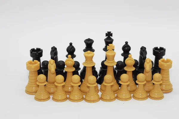 Чорно Білі Шахові Фігури Ізольовані Білому Тлі — стокове фото