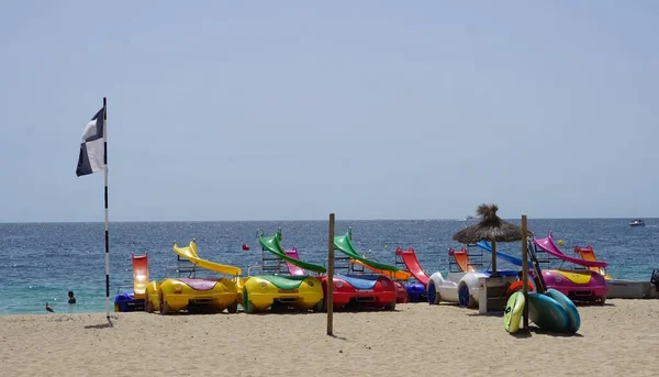 Magaluf Mallorca Islas Baleares España Julio 2021 Alquiler Pedales Playa —  Fotos de Stock