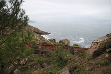 Labetxu, Gipuzkoa, İspanya 'daki Jaizkibel Dağı' nın renkli vadisi.
