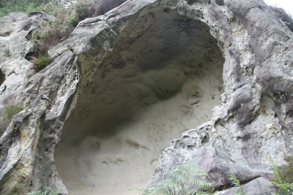 Landschap Van Kalkstenen Rotsen Grotten Berg Jaizkibel Gipuzkoa Baskenland Spanje — Stockfoto