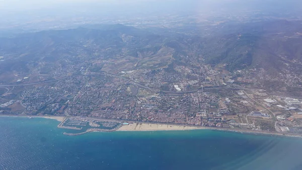 Widok Samolotu Portu Wybrzeżu Morza Śródziemnego Katalonii — Zdjęcie stockowe