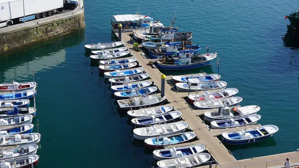 Getaria Guipzcoa País Basco Espanha Agosto 2021 Barcos Alinhados Atracados — Fotografia de Stock