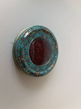 Hediye kutusunda safran