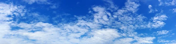 Panorama Himmel Med Moln Solig Dag Vackert Cirrusmoln — Stockfoto