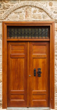 antika ahşap kapı