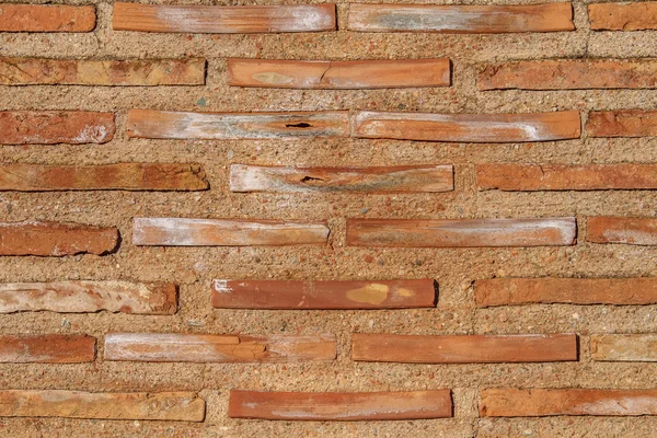 Деревенская кирпичная стена — стоковое фото