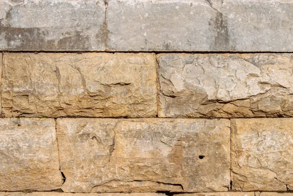 Деревенская каменная стена — стоковое фото