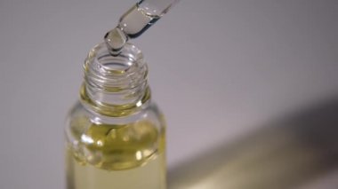 Petrol damlalarını kapatın.