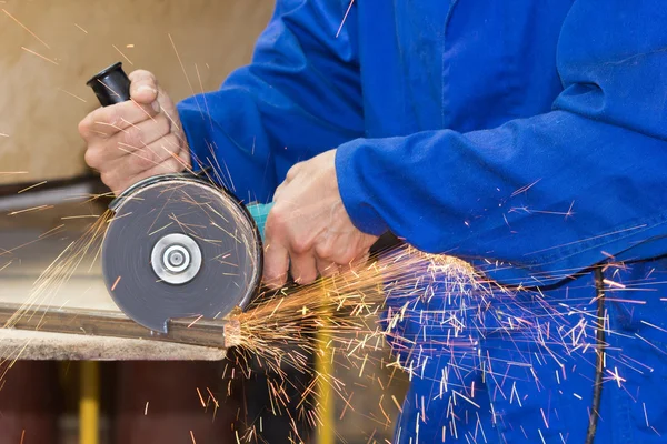 Kesme metal tüp değirmeni işlem tarafından