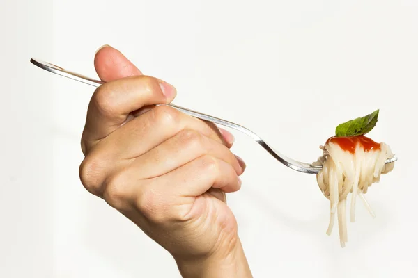 Spagetti çatalı üzerinde