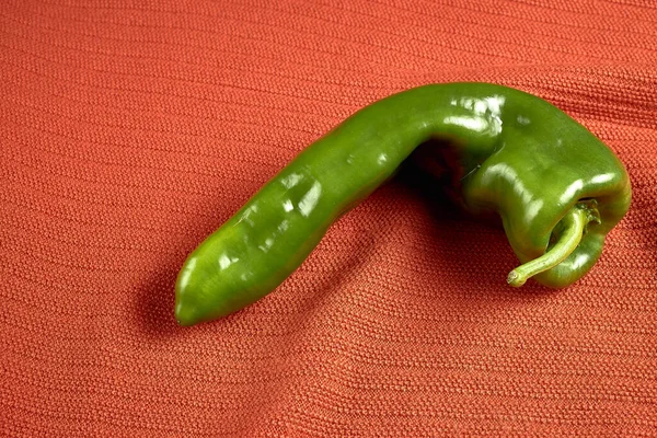 Ein Grüner Pfeffer Eine Zutat Der Mediterranen Küche — Stockfoto