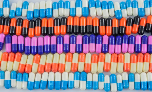 Variedade de cápsulas de pílula — Fotografia de Stock