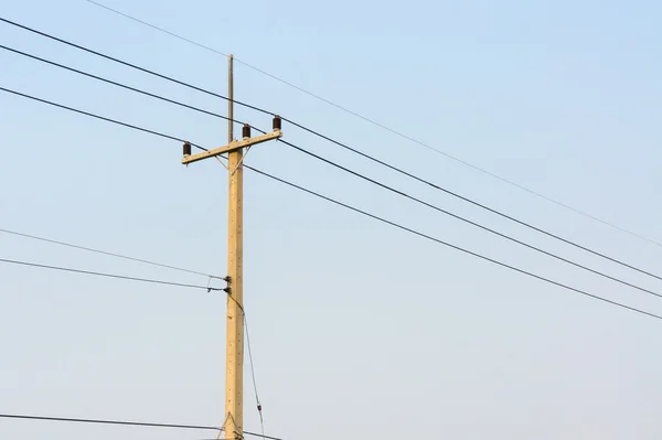Electrical concrete post with power-lines — Stock Photo, Image