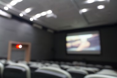 Konferans Salonu, bulanıklık