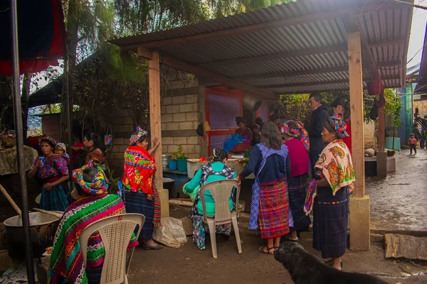 Indigenous Women Eating Galley Typical Clothes — Stock Photo, Image