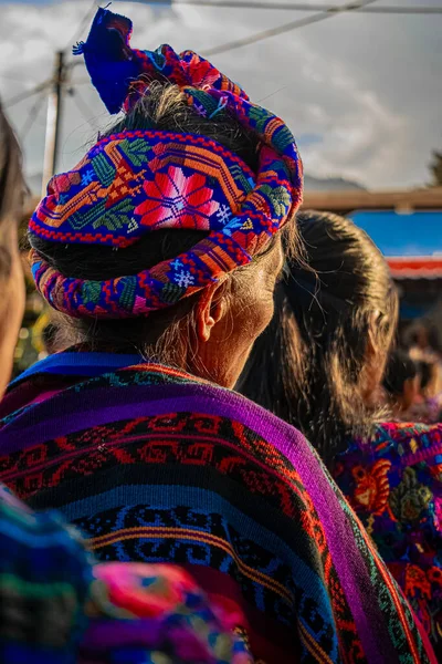 Profil Starší Ženy Typickými Guatemalskými Šaty — Stock fotografie
