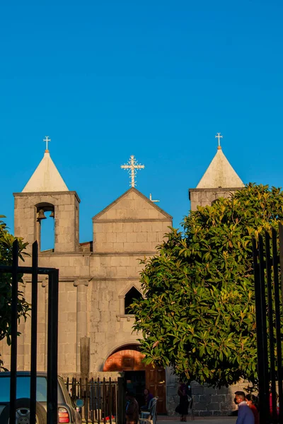 青空の美しい風景を持つカホラ教会のファサード — ストック写真