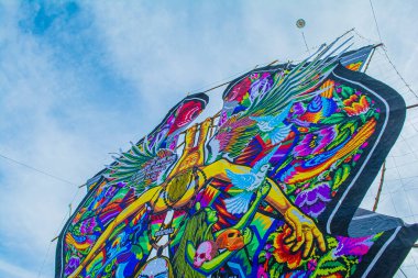 1 Kasım 2018, Sacatepesquez, Guatemala, Büyük fıçı tipik ve kabile renkleri