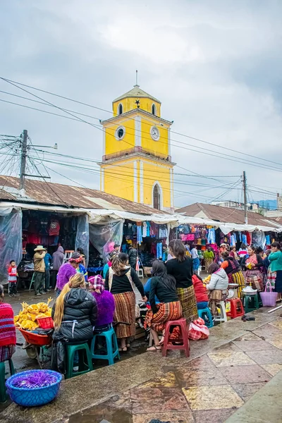 Mercado Mujeres Indígenas Mayas San Juan Ostuncalco — Foto de Stock