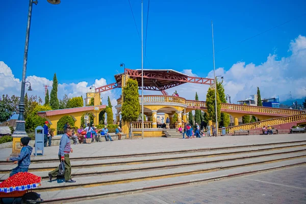 San Juan Ostuncalco Parque Com Pessoas Que Compram Vendem — Fotografia de Stock