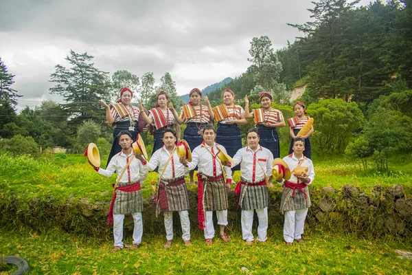 Young People Costume San Juan Ostuncalco — Stock Photo, Image