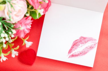 El yazısı ileti için boş not kağıdı.