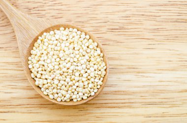 Kahvaltılık Quinoa tohumları bölümünü.