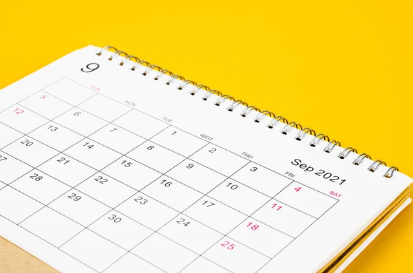 Närbild September 2021 Kalender Skrivbord För Arrangören Att Planera Och — Stockfoto