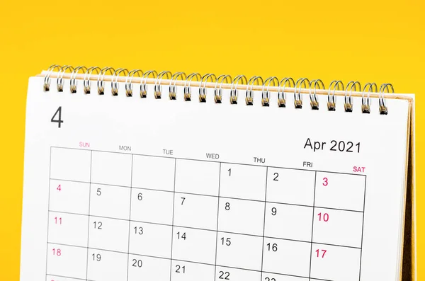 Fechar Até Abril 2021 Mesa Calendário Para Organizador Para Planejar — Fotografia de Stock