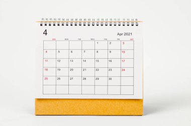 Nisan Takvimi 2021 beyaz arkaplan