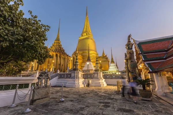 Wat Phra Kaew Crepúsculo Templo Del Buda Esmeralda Wat Phra —  Fotos de Stock