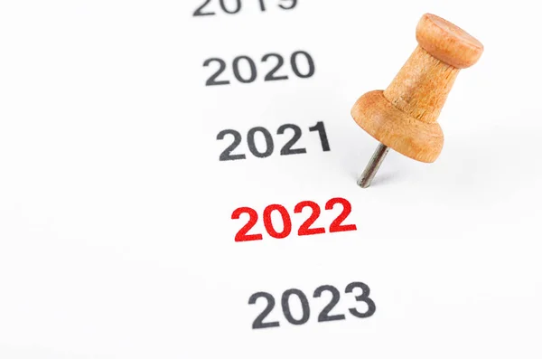 Jaar 2022 Met Houten Punaises Papier Concept Voor Bedrijfsvisie Bedrijfsstrategie — Stockfoto