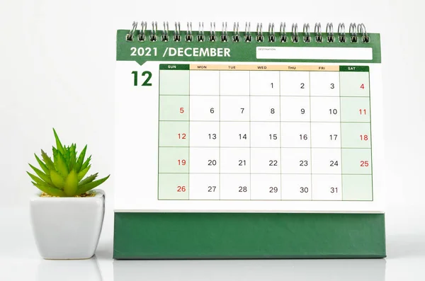 Diciembre 2021 Verde Calendario Escritorio Mesa Madera —  Fotos de Stock