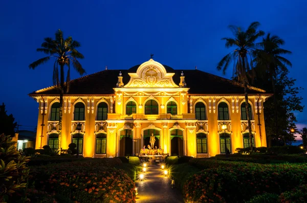 Phraya abhaibhubate Binası, prachinburi provin Binası eski