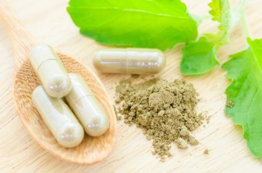 Tıp bitkisel kapsül.