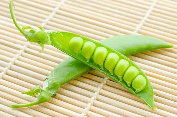 Resh guisantes verdes vegetal . —  Fotos de Stock