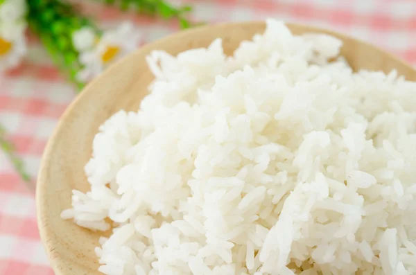 Gekookte witte rijst. — Stockfoto