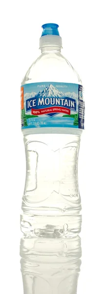 Питьевая вода Ice Mountain — стоковое фото