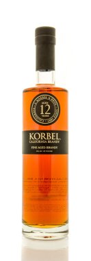 Korbel iyi yaş brendi