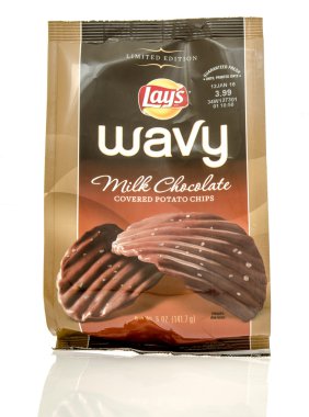 Paket cips Frito Lay üzerinden