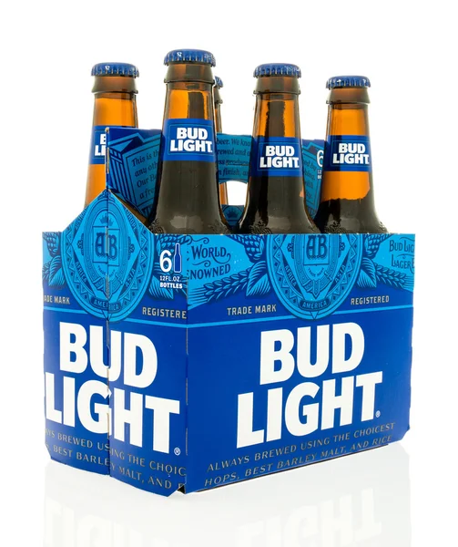 Zes pack van Bud Light — Stockfoto