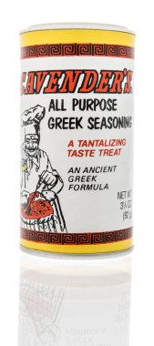 Winneconne, WI -9 Ocak 2021: Bir paket Cavenders, Yunanistan 'ın izole edilmiş bir arkaplanı çeşnilendirmesini amaçlayan bir paket.