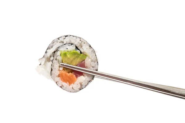 Sushi Com Arroz Salmão Atum Pauzinhos Fundo Isolado — Fotografia de Stock